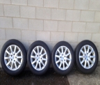 Genuine Set (4) 18" Porsche Cayenne alloy wheels